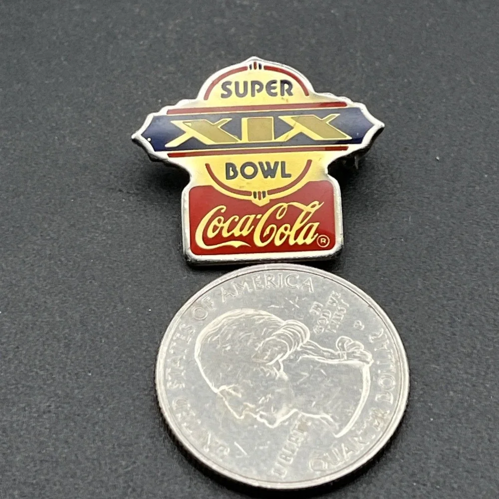 Coca-Cola Coke Super Bowl XIX NFL Football‎ Lapel Hat Pin